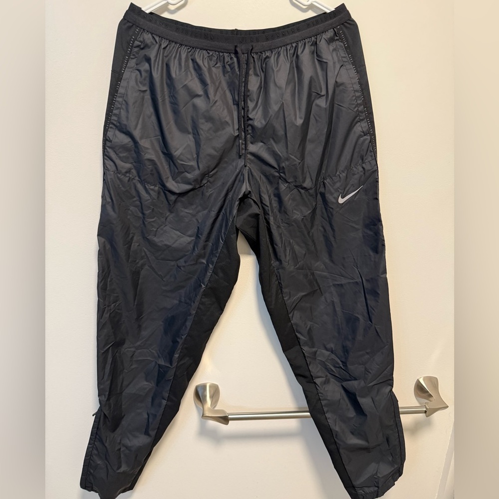 Men’s Nike Storm Fit Running Black Windpants